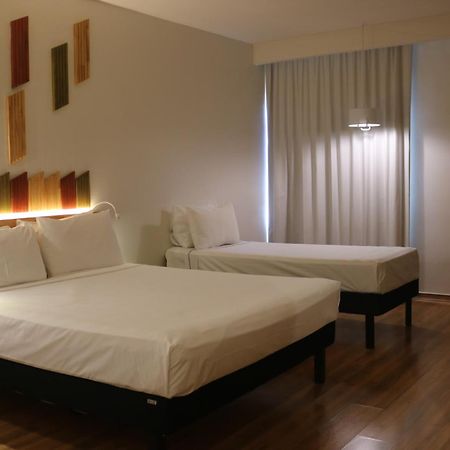 Hotel Nacional Inn Curitiba Santa Felicidade Dış mekan fotoğraf