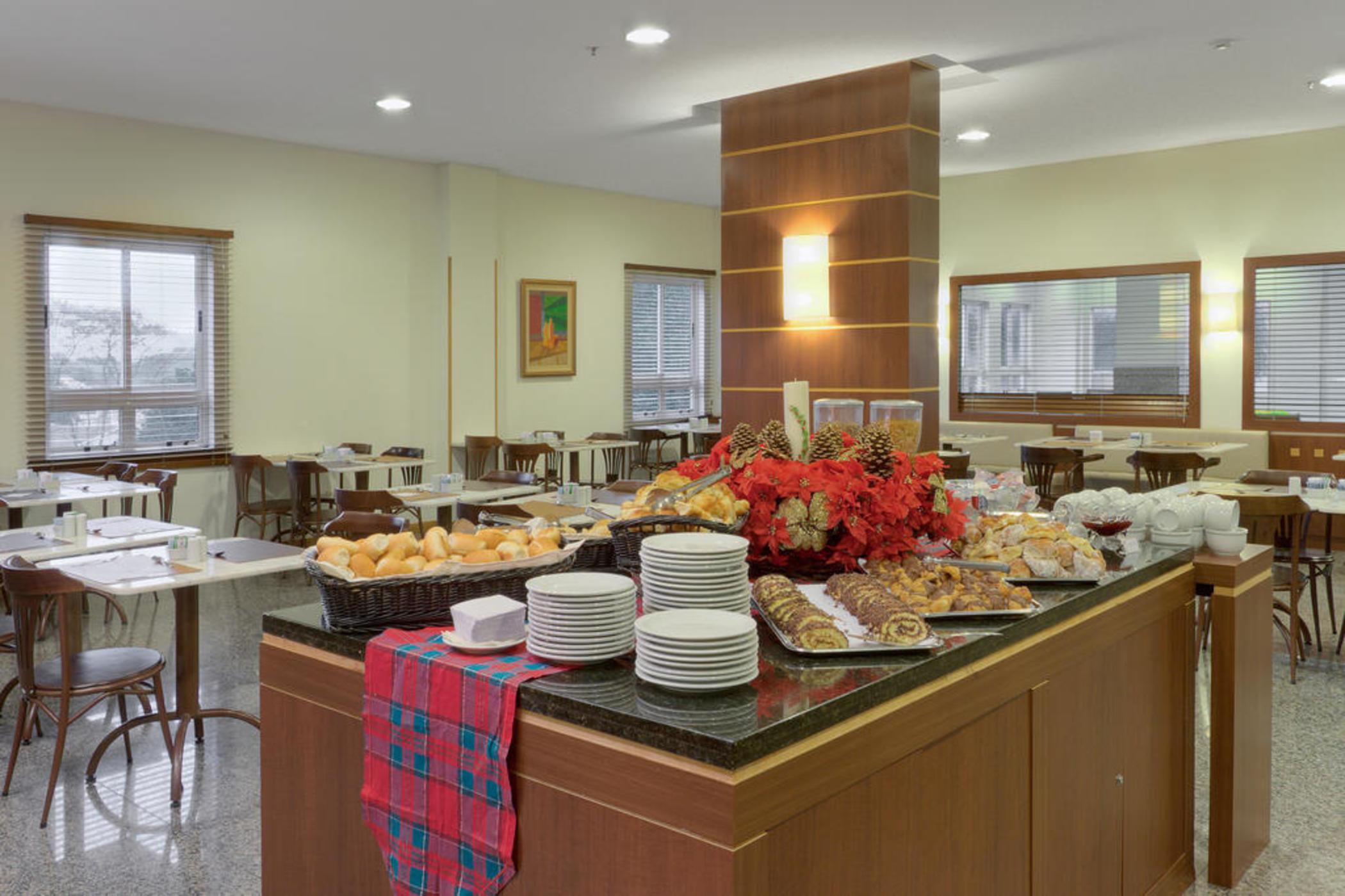 Hotel Nacional Inn Curitiba Santa Felicidade Dış mekan fotoğraf